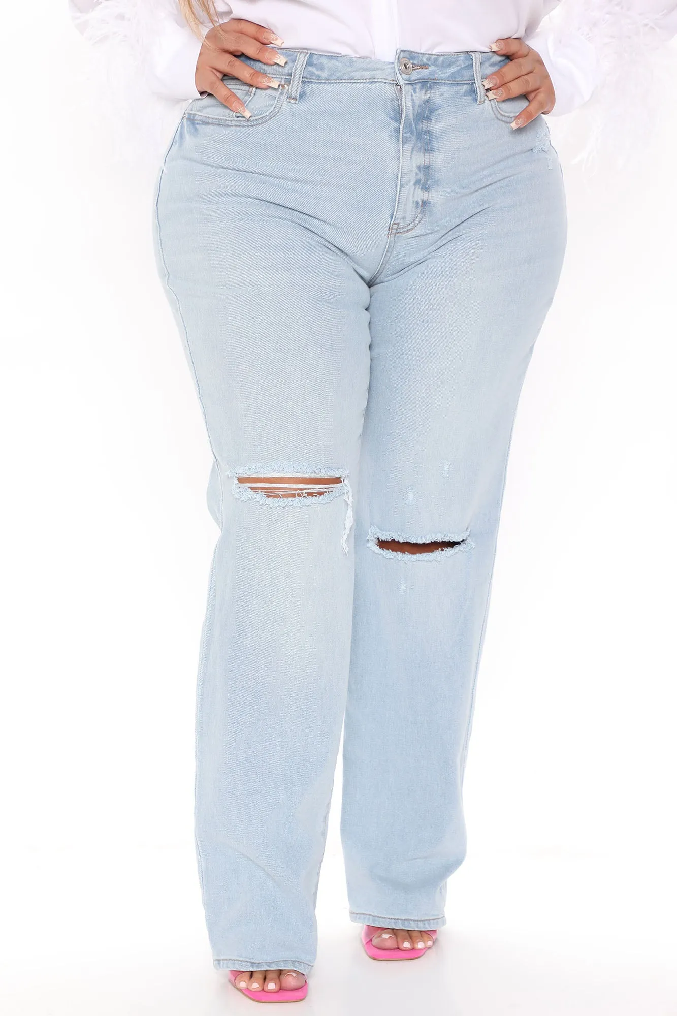 90's Nostalgia Straight Leg Jeans - Light Blue Wash